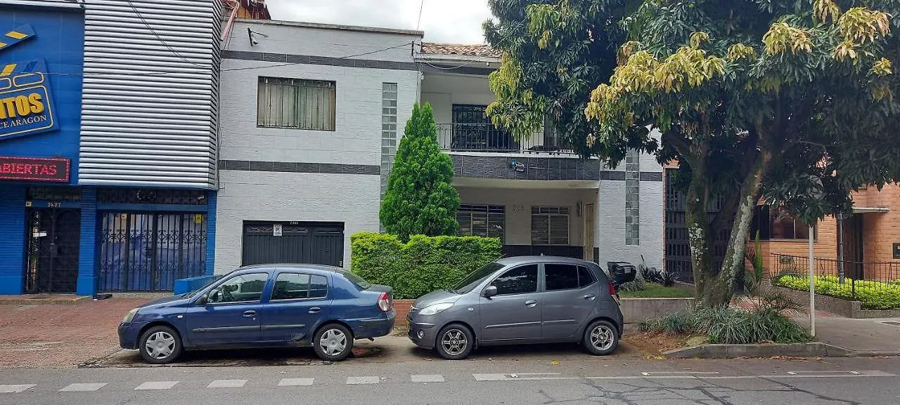 Hotel Laureles Home Medellin