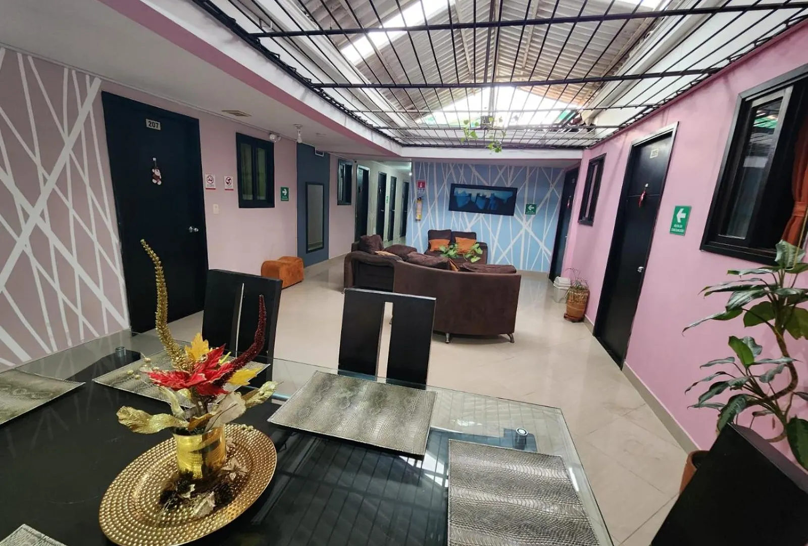 Hotel Laureles Home Medellin