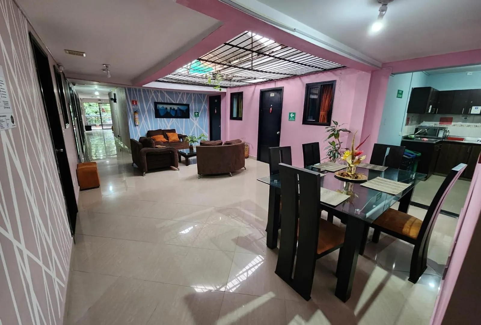 Hotel Laureles Home Medellin Colombia