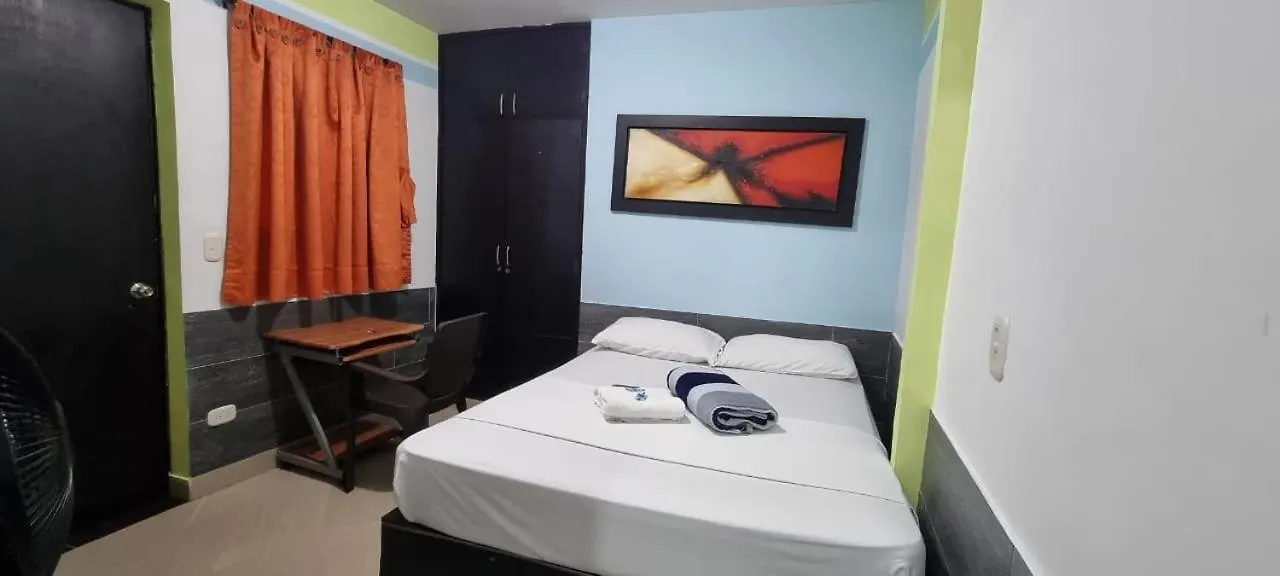 Hotel Laureles Home Medellin