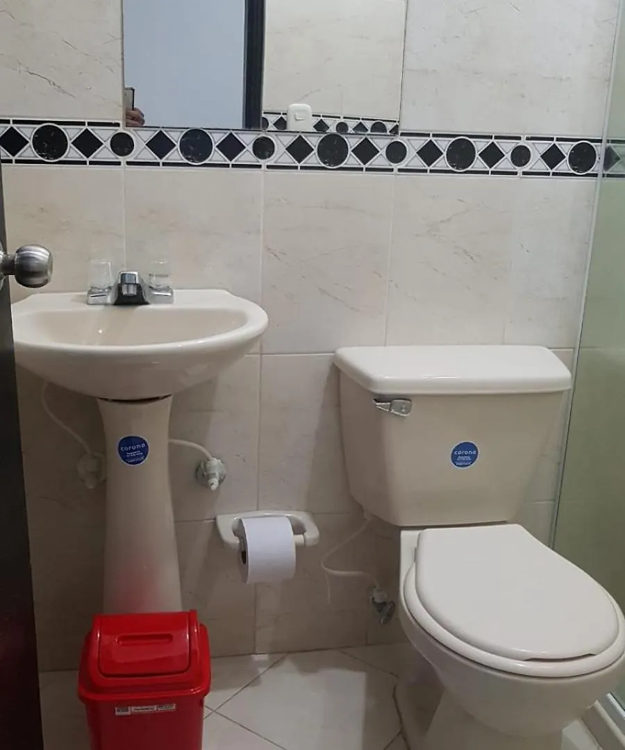 Hotel Laureles Home Medellin