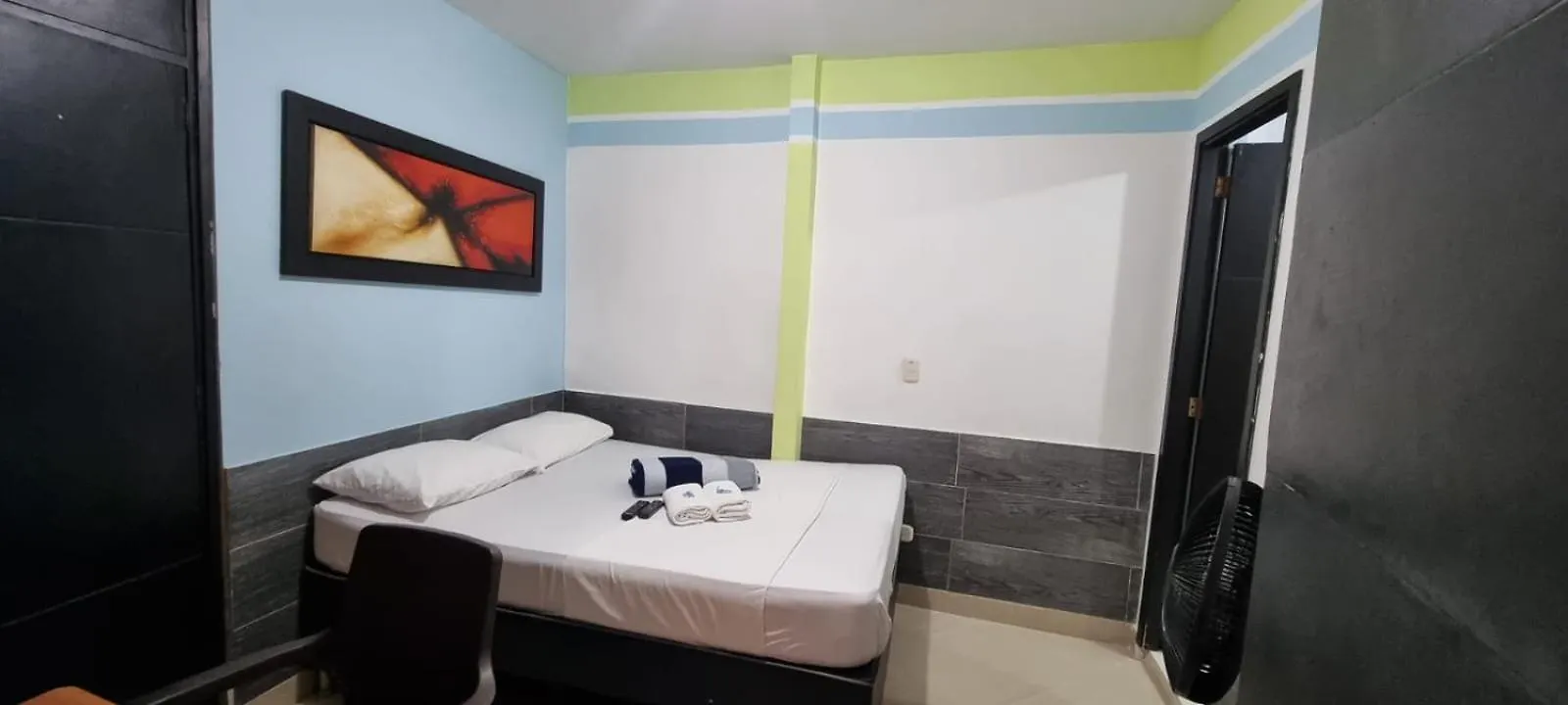 Hotel Laureles Home Medellin 0*,