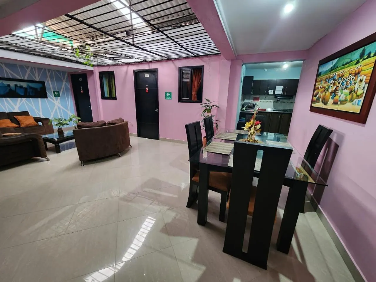 Hotel Laureles Home Medellin Colombia