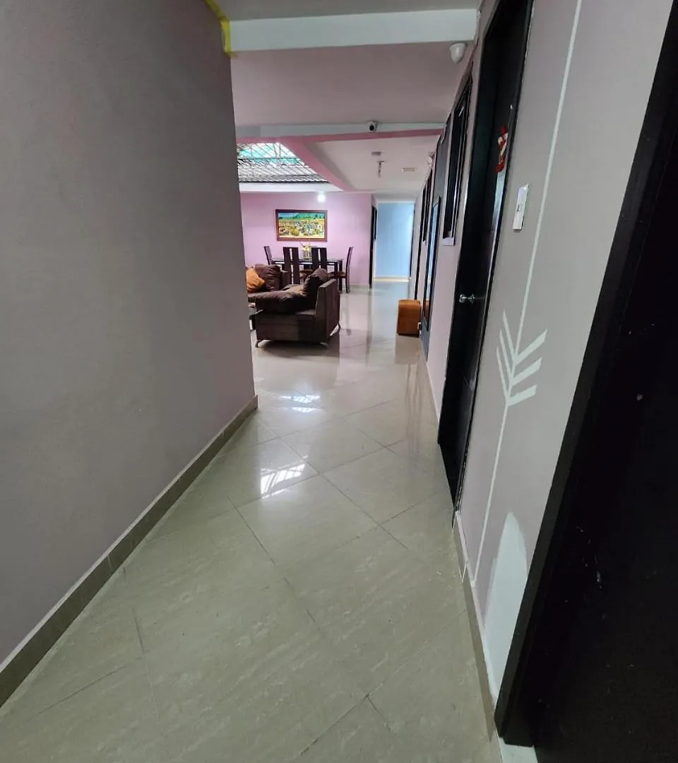 Hotel Laureles Home Medellin