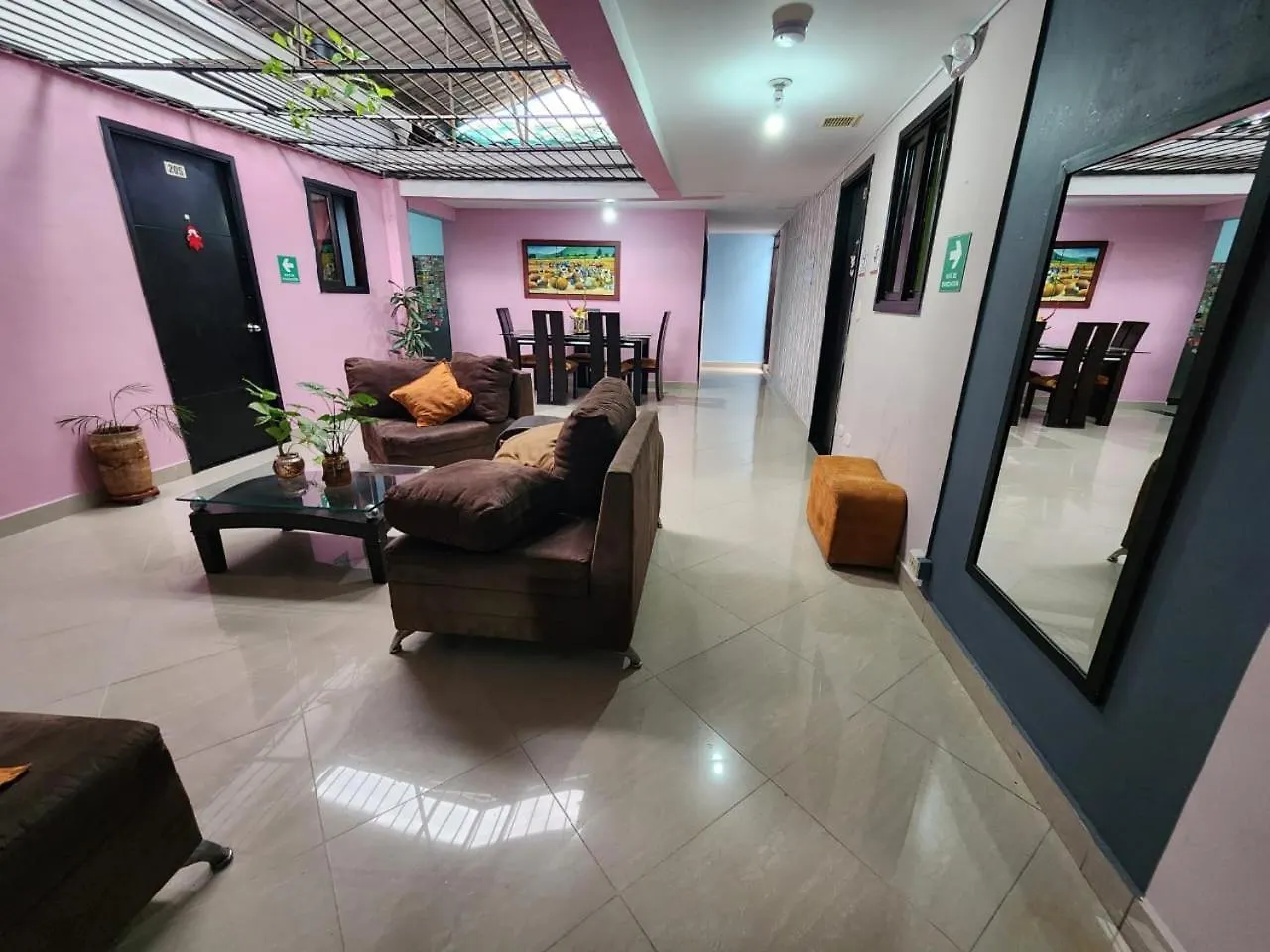 Hotel Laureles Home Medellin 0*,