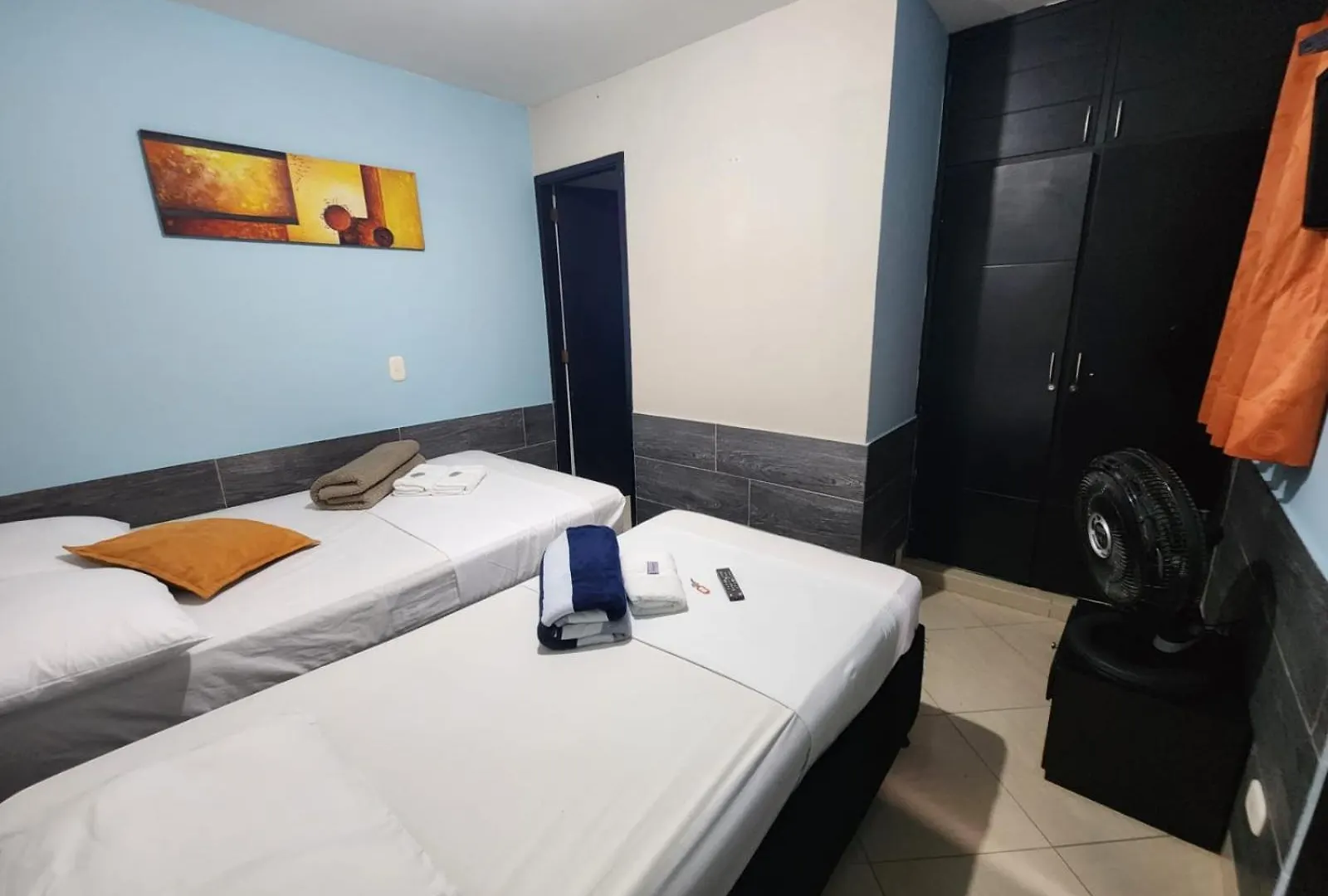 Hotel Laureles Home Medellin 0*,  Colombia