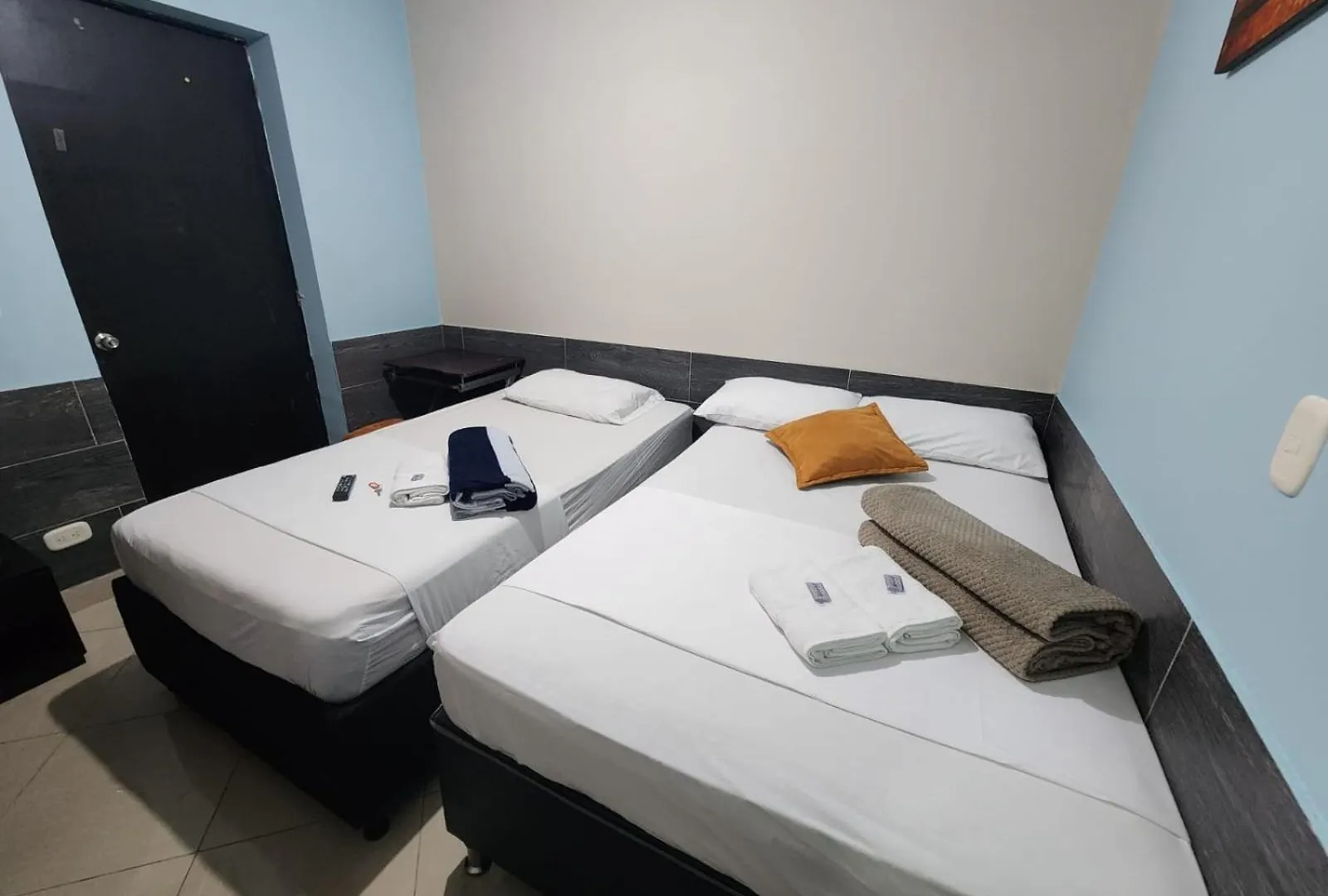 Hotel Laureles Home Medellin