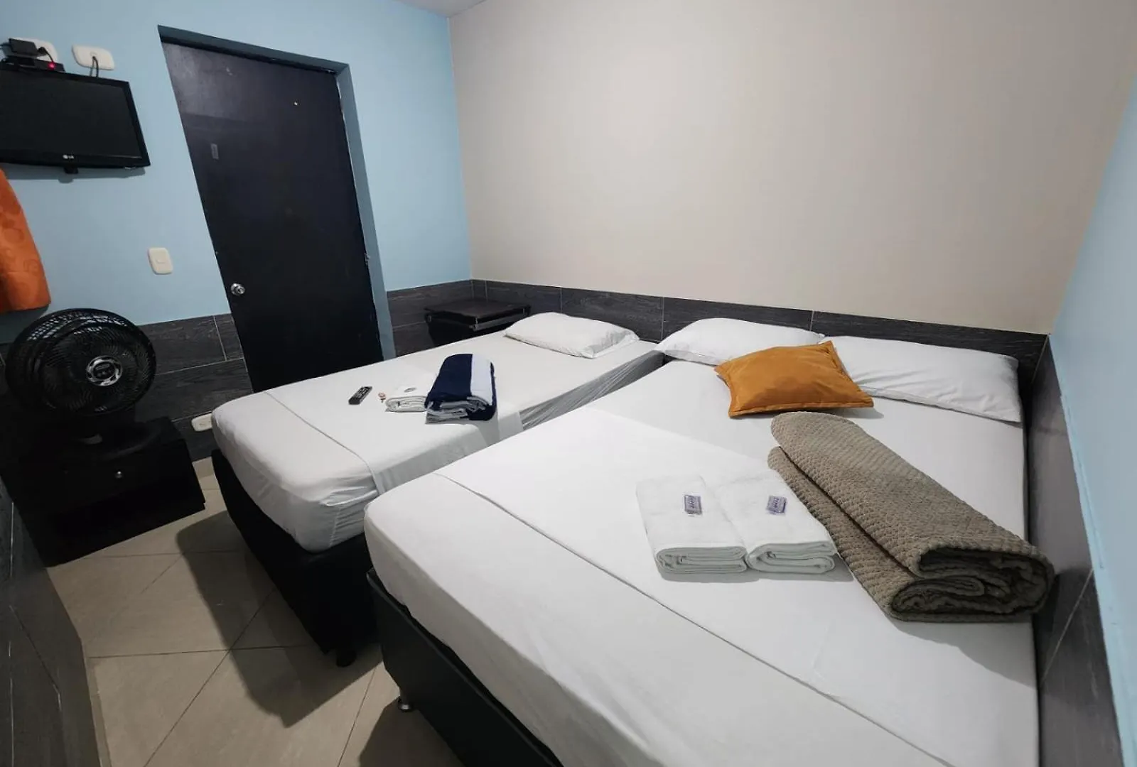 Hotel Laureles Home Medellin 0*,  Colombia