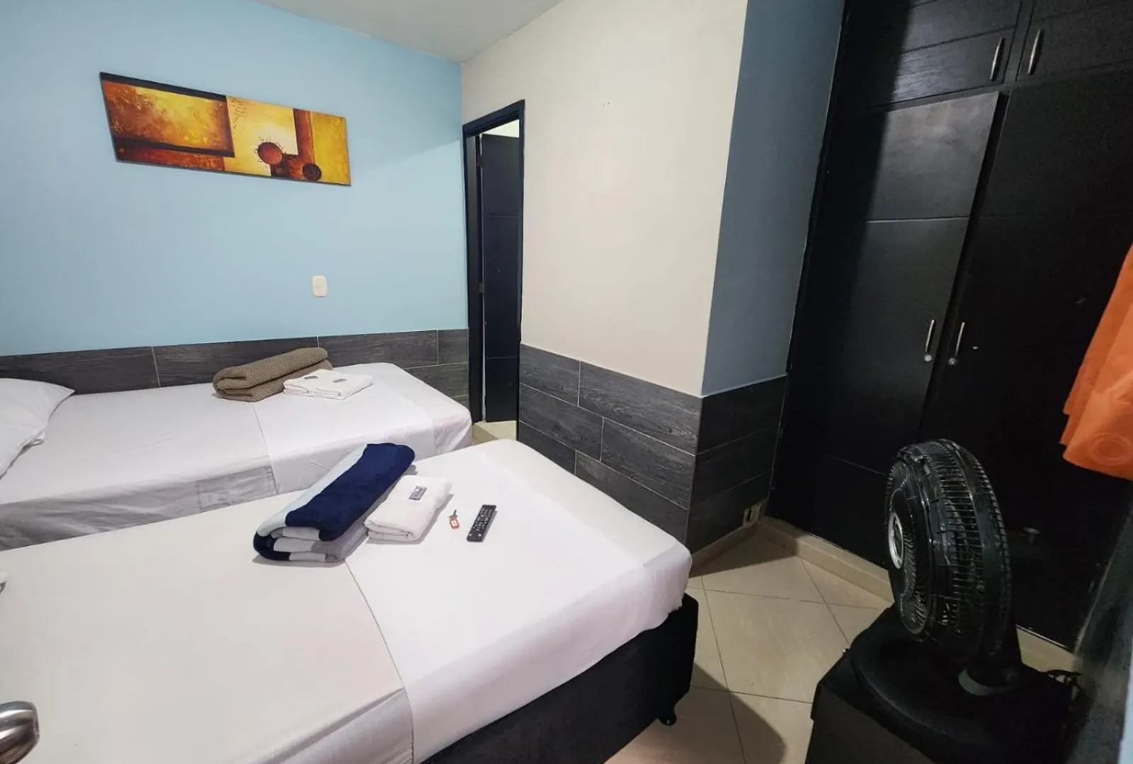 Hotel Laureles Home Medellin