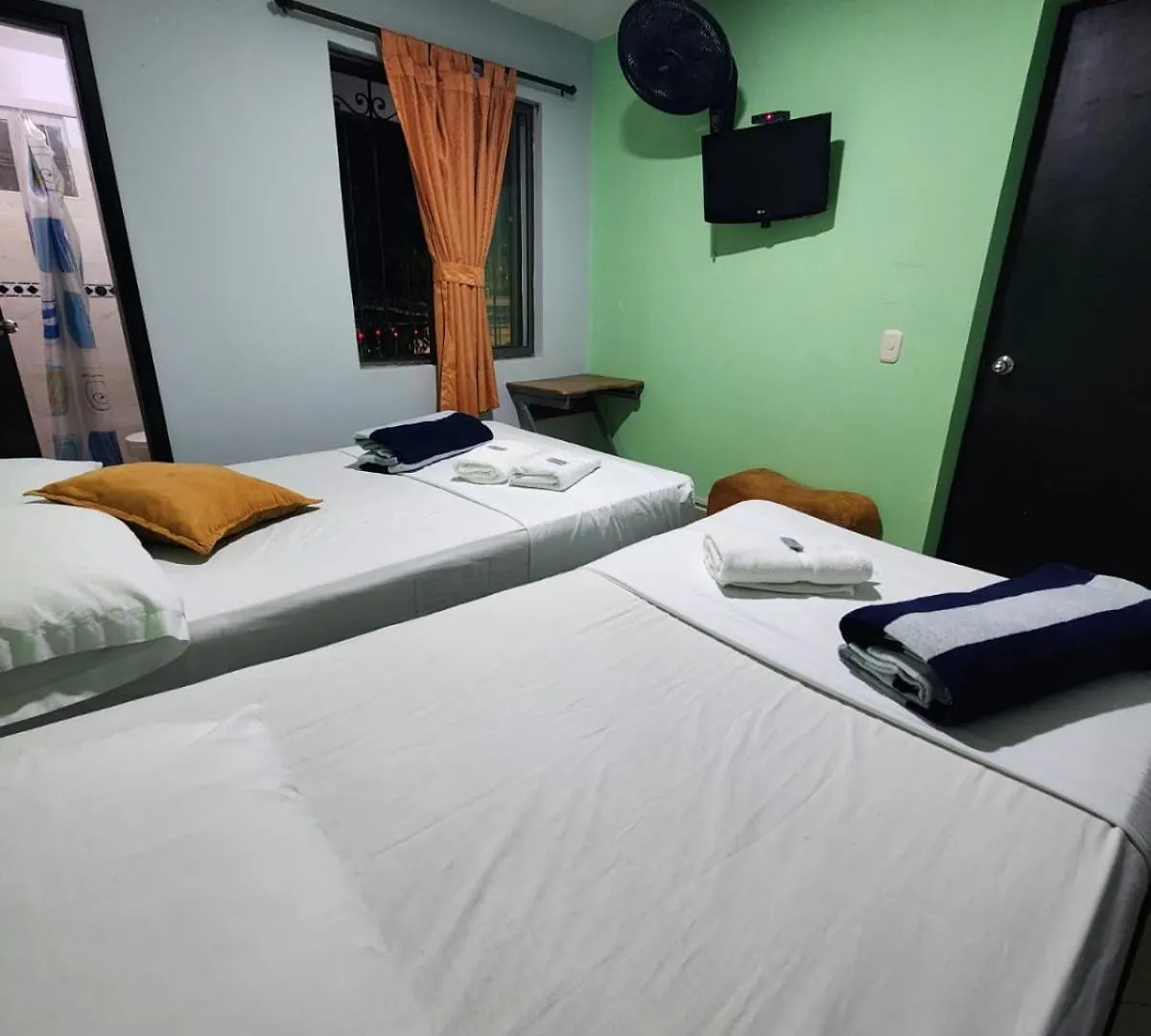 Hotel Laureles Home Medellin
