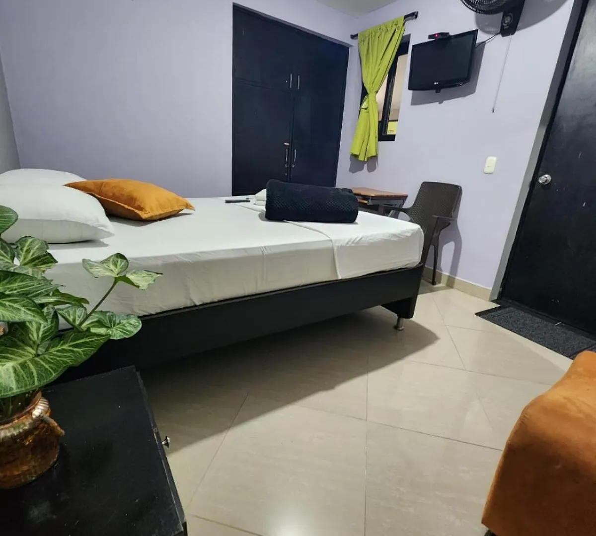 Hotel Laureles Home Medellin