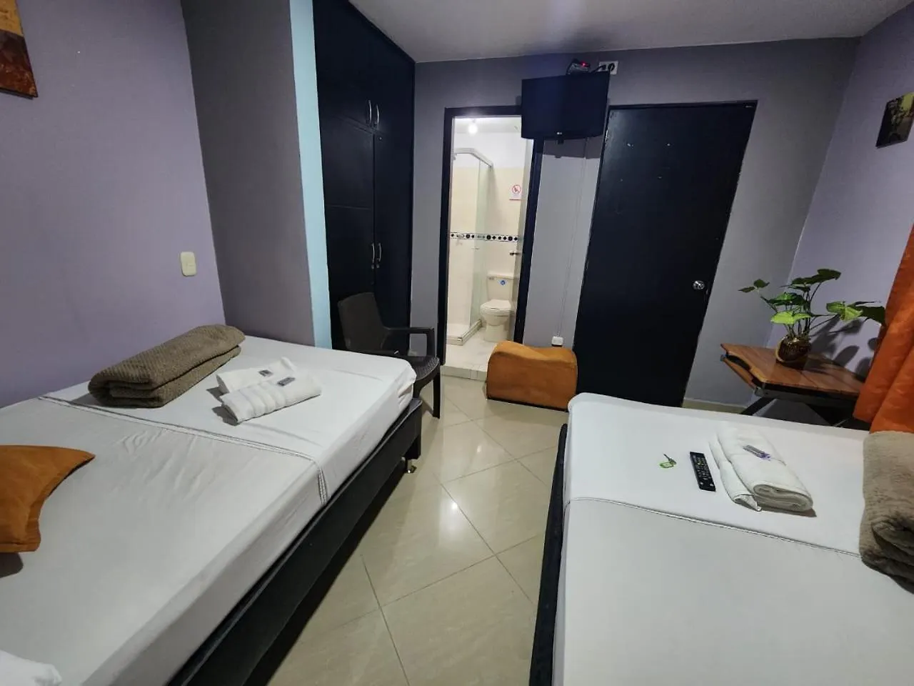 Hotel Laureles Home Medellin 0*,