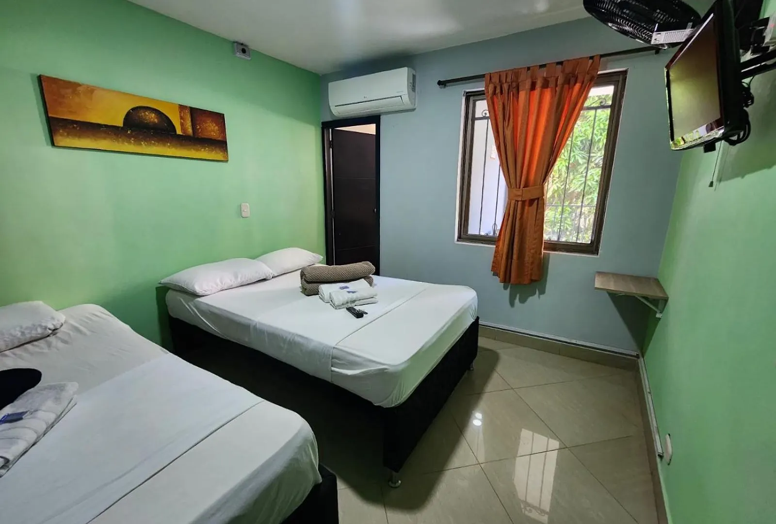 Hotel Laureles Home Medellin