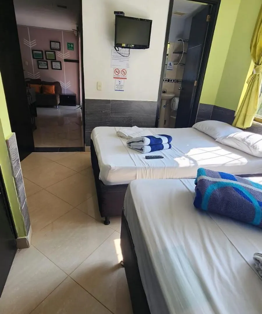 Hotel Laureles Home Medellin