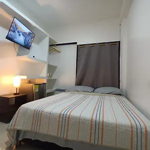 Confortable Y Central Habitacion A 1 Cuadra De La Playa Habitación en casa particular San Andrés